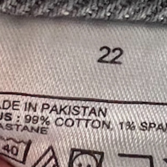 NWT: old navy High-Waisted O.G. Gray Cut-Off Jean Shorts (22) $40 - Picture 13 of 13